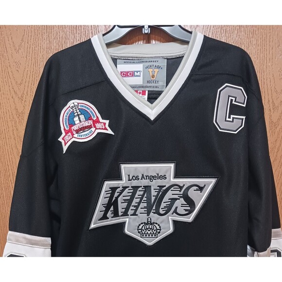 Wayne Gretzky (CCM)-(Kings)-(Jersey)-(Black/Grey)-(New)-(Size:XL-52)-$110.00 - Picture 3 of 9